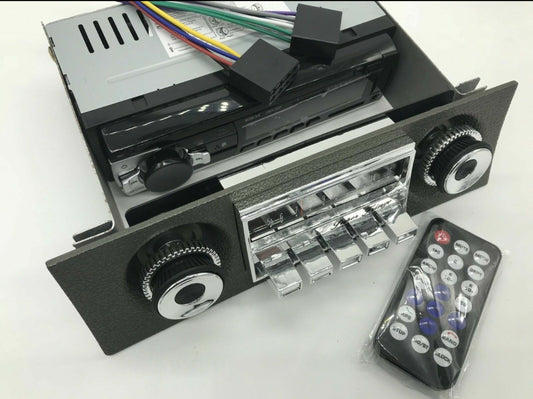 XW - XY GT Super fringe radio USB Player Ford Falcon