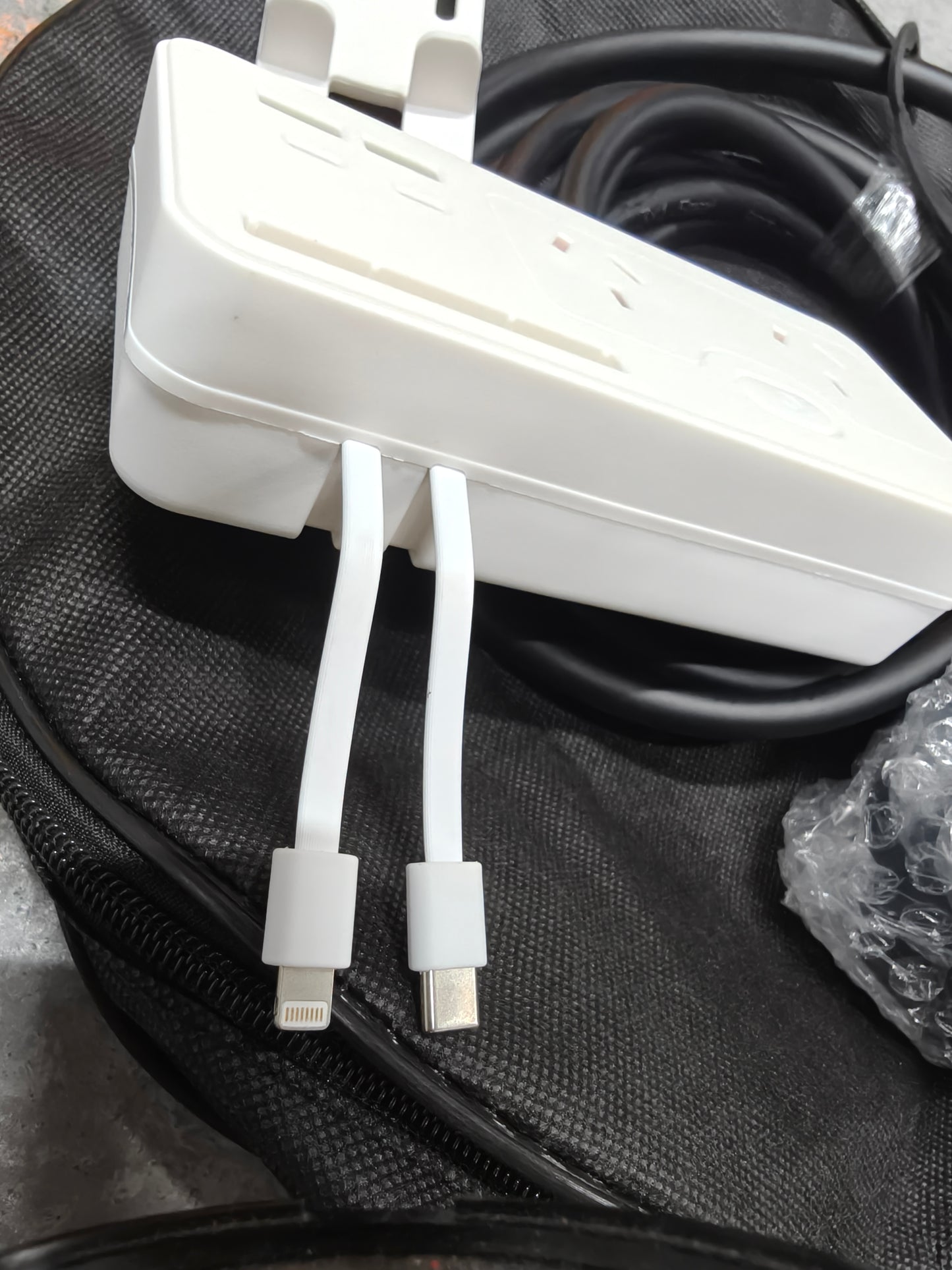 USB + C Charger EV PHEV Electric Car Camping V2L Cable 2 Power Points Electric Car UTE Suit BYD GWM VL2 Compatible Cars