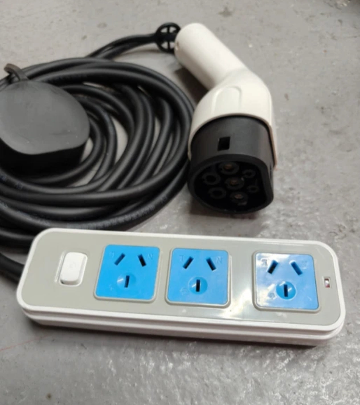 EV V2L Vehicle To Load Cable GWM Cannon Alpha Discharge Fishing Hunting Camping
