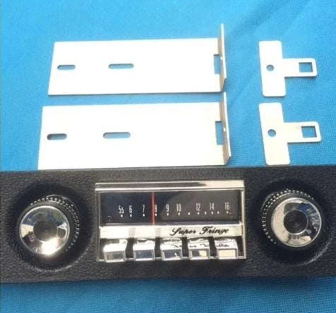 XW XY GT GS FALCON FAIRMONT SUPERFRINGE RADIO FACE + BRACKETS - ARGENT HO 351